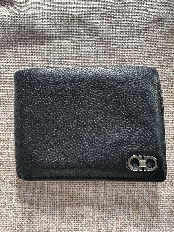 Salvatore Ferragamo Genuine Black Leather Bi-Fold Wallet Preowned