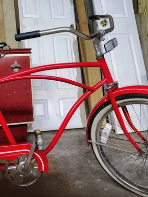 Vintage Red 78 Huffy Good Vibrations Deluxe Bicycle original new tires included 