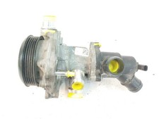 Pompe à eau Infiniti QX30