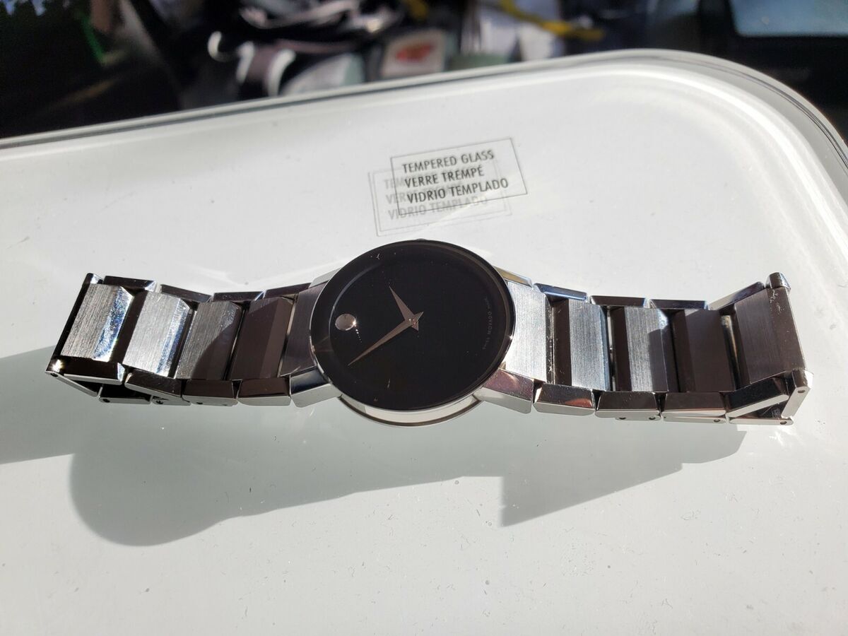 Movado Sapphire Series Black Crystal Dial Silver Band 606092 Movado Sapphire Series Black Crystal Dial Silver Band 606092