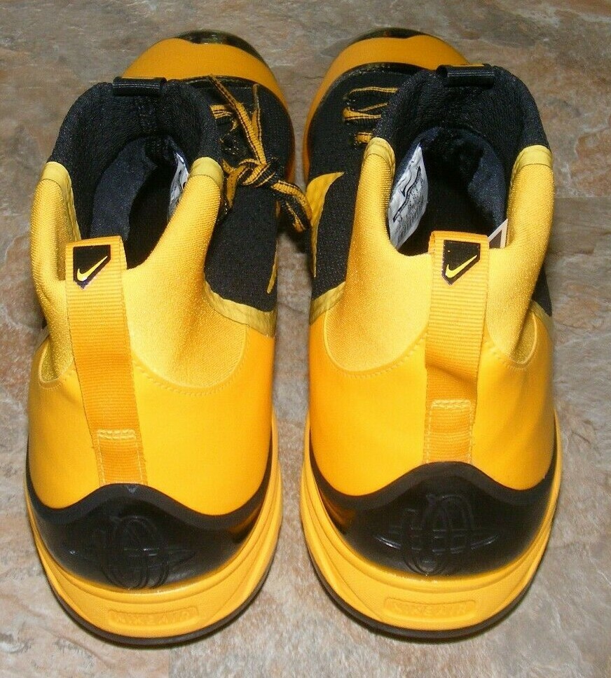 Nike Huarache 2KFilth Elite Mid Rise Plastic Cleats Mens Size 16 Yellow
