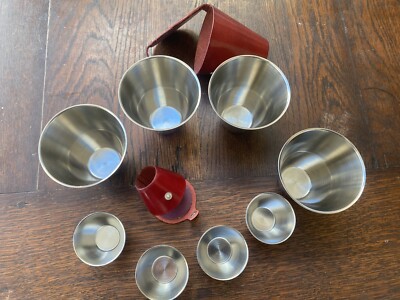 2 x 4er Set Steigbügelbecher (groß & klein) Edelstahl in Lederetuis