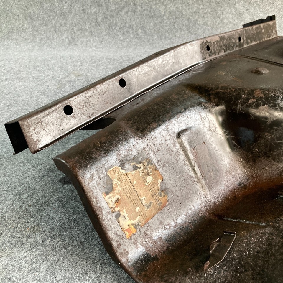 FOR TOYOTA COROLLA KE20 KE21 KE25 KE26 KE27 KE28 2-Door Glass Run