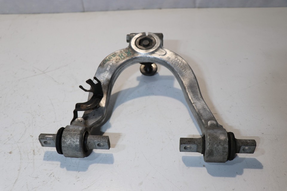 AUDI R8 5.2 V10 4S FRONT RIGHT SIDE SUSPENSION UPPER CONTROL ARM