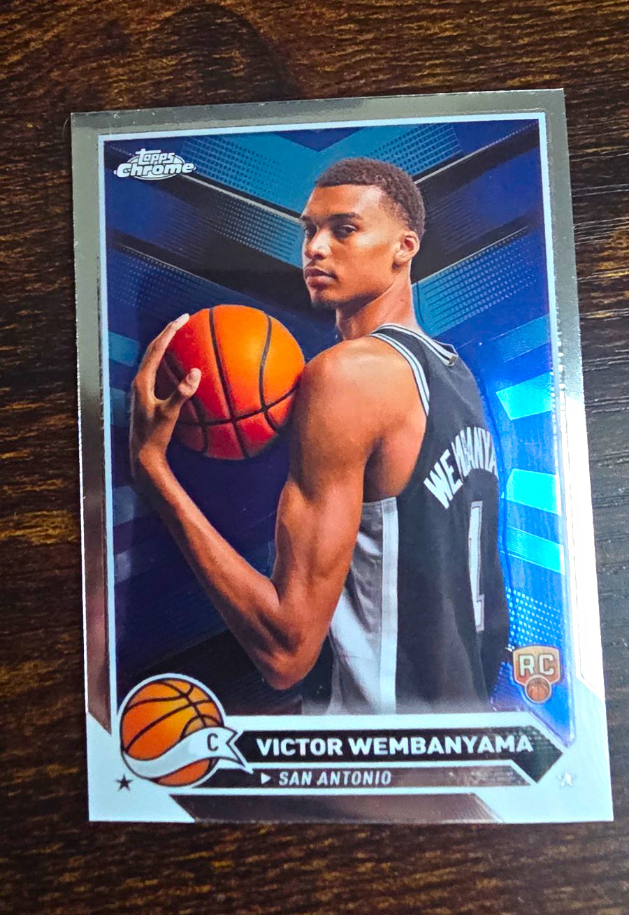 2023-24 Topps Chrome Victor Wembanyama #1 Rookie Card San Antonio Spurs