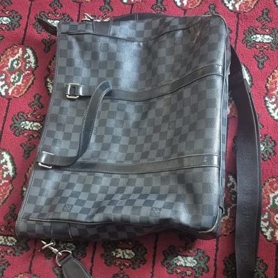 Louis Vuitton Damier Graphite Grey/Black Messenger Bag Canvas Leather Strap - Image 1 of 3