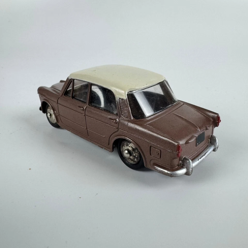 French Dinky 531 Fiat 1200 Grand Vue sedan brown with cream roof good boxed - Image 4 of 4