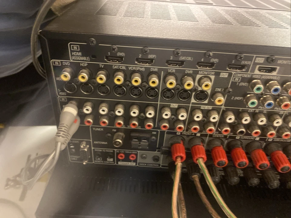 Denon AVR 3310 7.1 Dolby Surround Receiver HDMI USB Netzwerk Radio. Über 600 W  - Bild 4 von 4