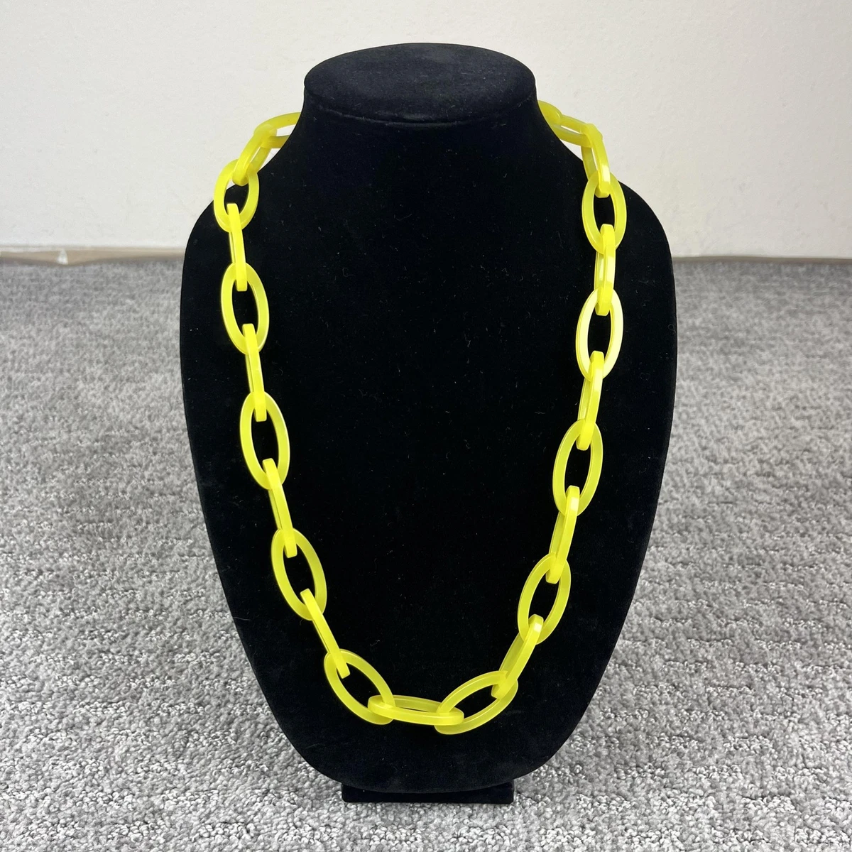 Ceinture arriere centrale RENAULT AVANTIME 6025402582 Ceinture arriere centrale RENAULT AVANTIME 6025402582