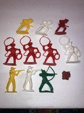 Vintage Branded Tim Mee - Cowboys & Indian, Campfire 11 Pieces - Plastic Figures