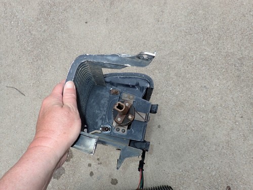 1970 Mercury Cougar hidden headlight assemblies, LH RH, nice! - Picture 8 of 14