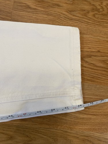 Liz Claiborne Straight Leg White Denim Mid Rise Jeans Womans Size 8 READ - Picture 13 of 15