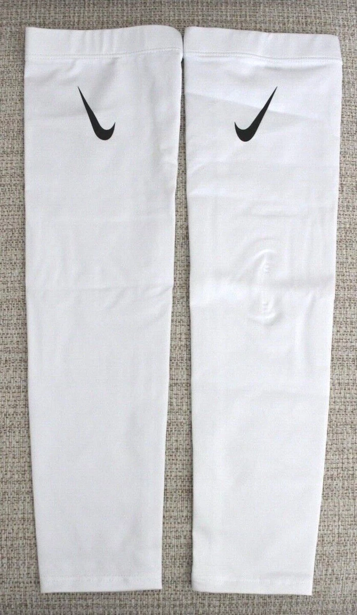 Nike Dri-Fit Arm Sleeves 3.0 Adult Unisex OSFM White/Black/White