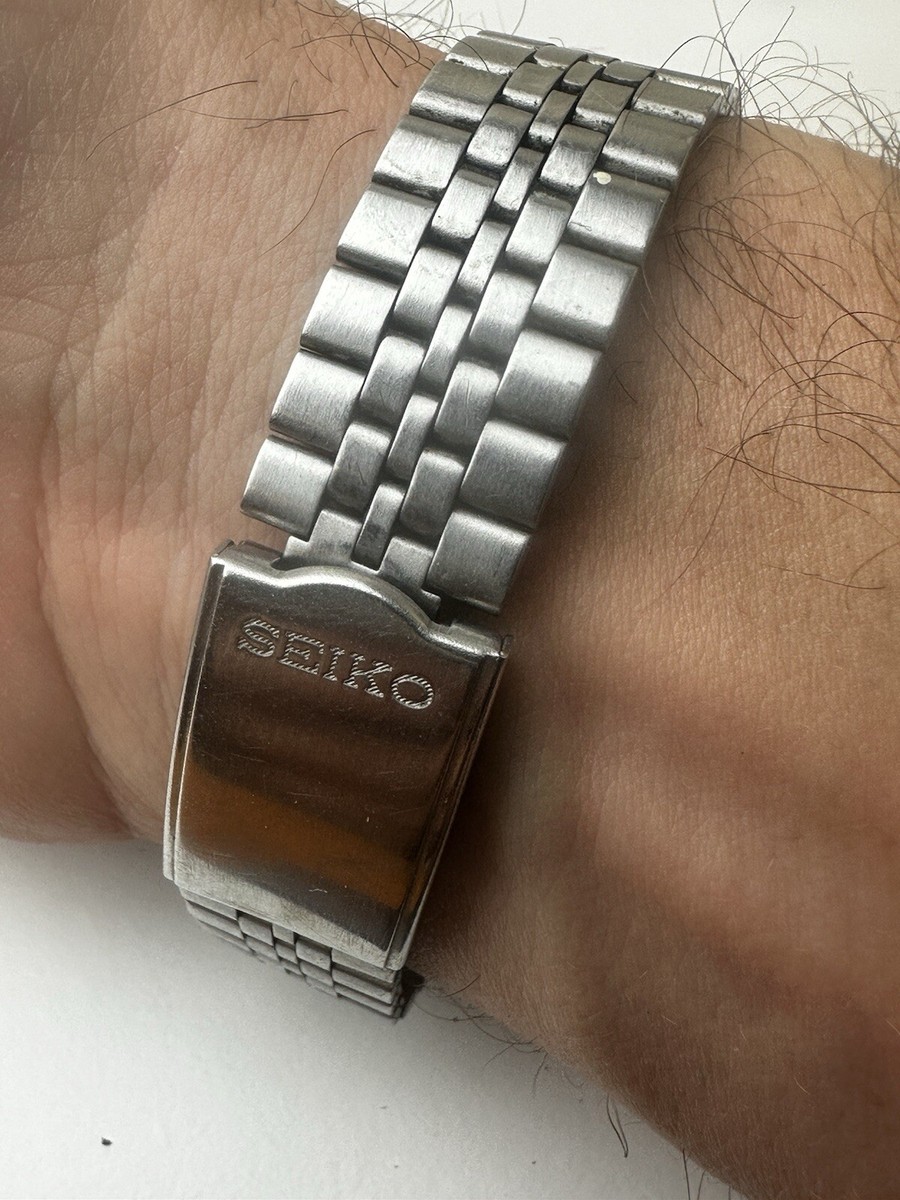 Seiko Gents Watch 7s26-0224 Available Worldwide UK