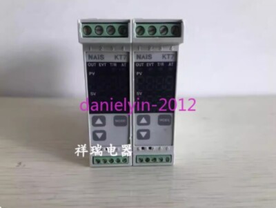 1pcs Used   temperature controller AKT7212100 #WD1