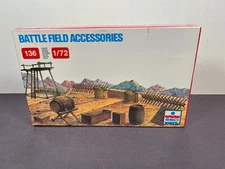 ESCI Ertl BATTLE FIELD ACCESSORIES 216 1:72 Scale Figure Model Kit