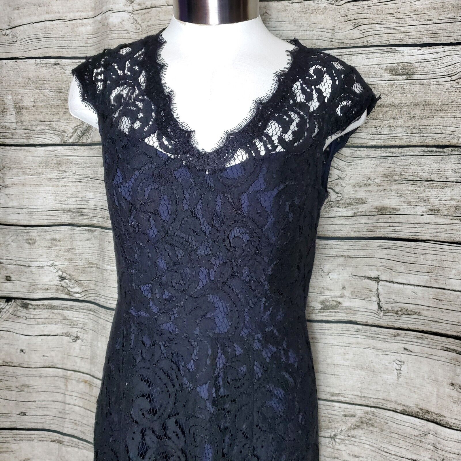 Adrianna Papell Illusion Neckline Lace Dress Size… - image 2