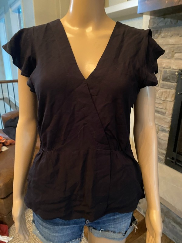 J By J. Crew Size 4 Women’s Black Short Sleeve Blouse- 025
