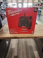 Milwaukee 2956-20 M18 BLUETOOTH  JOBSITE RADIO  CHARGER