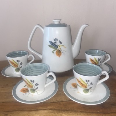 Retro Mid Century Modern Lord Nelson Kaffeekanne mit 4 Tassen & Untertassen Salbeigrün