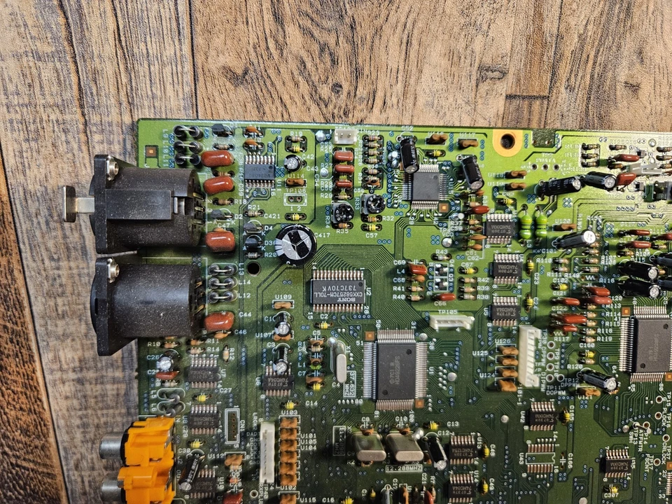 *Parting Out* TASCAM DA-30 MKII Dat Recorder | Digital/Servo PCB Board - Image 2 of 4