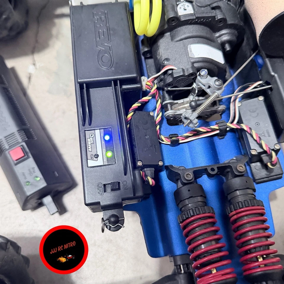 Traxxas Revo 3.3 4WD RTR Nitro Monster Truck w/TQi (Green) [TRA53097-3-GRN] - Image 4 of 4