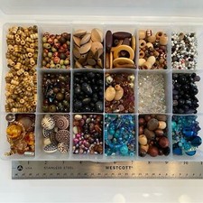 Lots of Beads Crafts, Jewelry, Kid s Projects. Creativity Unlimited