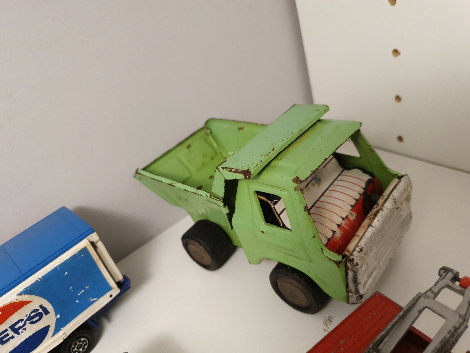 Picture 3 of 4