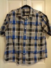 Men's TOMMY BAHAMA PLAID button front shirt, sz XL