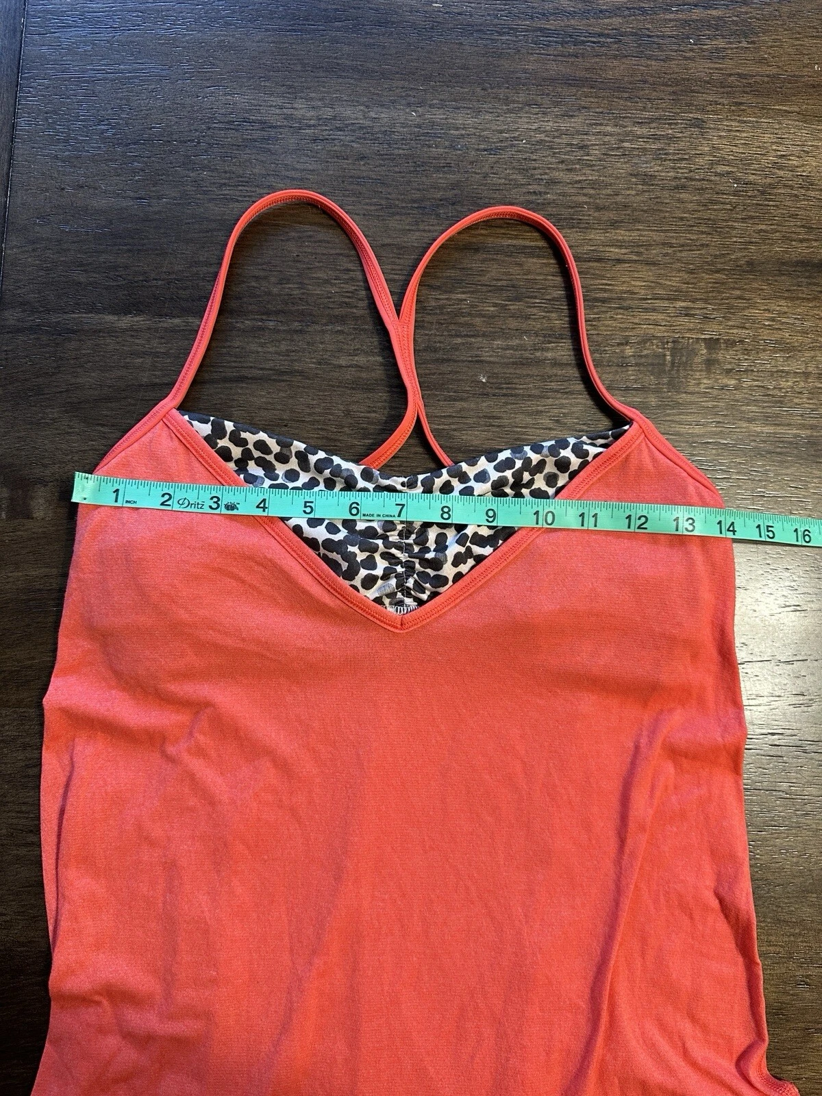 lululemon roll out cheetah print racerback v neck tank-top