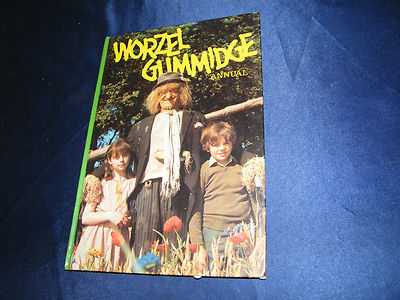 DIE VOGELSCHEUCHE BUCH DIN A4 VIELE BILDER HARDCOVER 1982 WORZEL GUMMIDGE