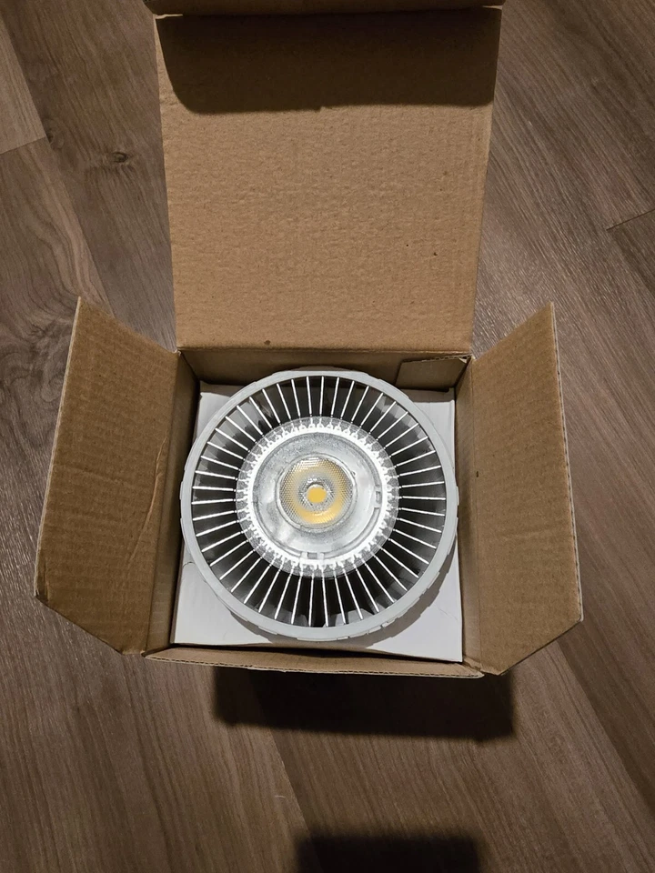 National Lighting LED PAR38 18W (LEDL-18PAR38-4000K) Track, Recessed, & Retrofit - Image 4 of 4