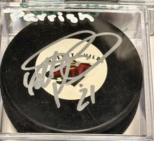 Mark Parrish signed Minnesota Wild logo Puck w/cube