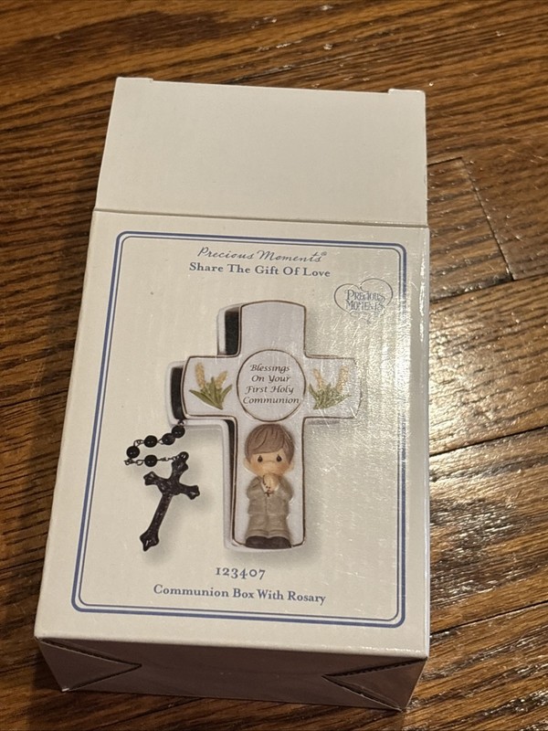 Precious Moments Blessings On Your First Communion Girl Rosary Box with Rosary