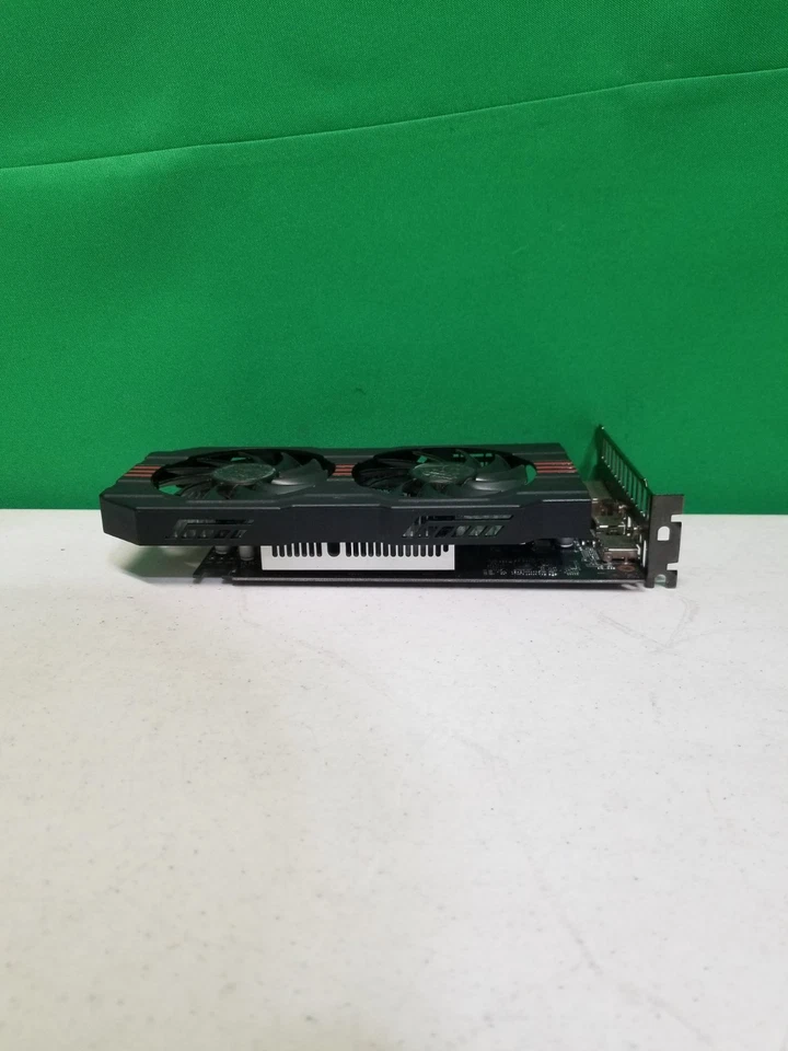 ASUS ROG STRIX RX 560 EVO 4GB GDDR5 PC GPU For Gaming - Image 3 of 4