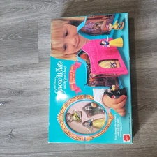 Vintage Walt Disney's Snow White & The 7 Dwarfs Once Upon A Time Playset Mattel