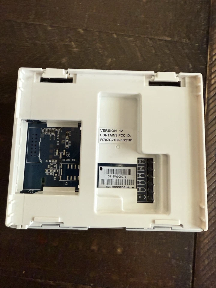 Carrier SYSTXCCITC01-A (Version 12) Infinity Touch Programmable Thermostat - Image 3 of 4