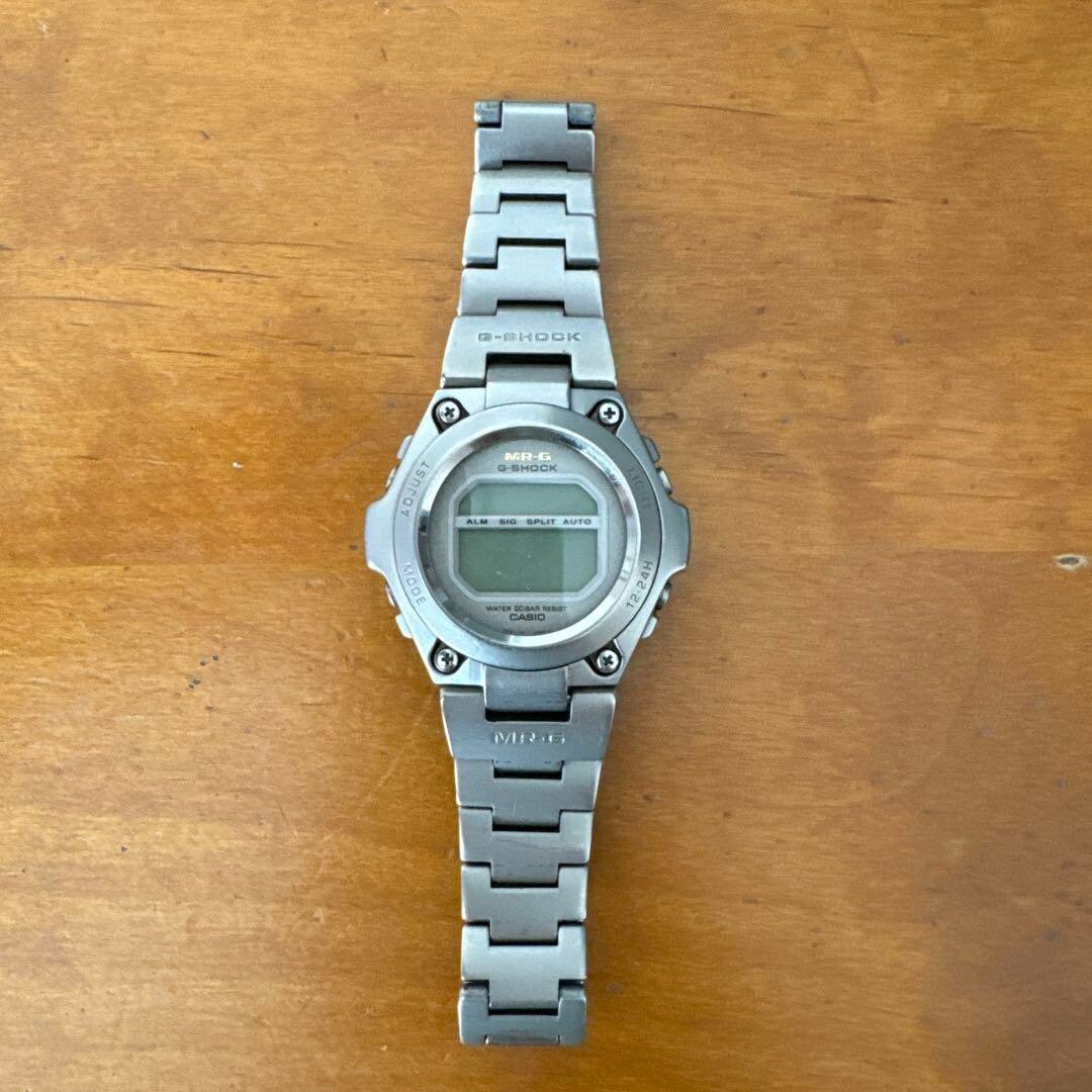 Casio G-Shock MRG-100 Titanium Silver Digital Mens Watch Casio G-Shock MRG-100 Titanium Silver Digital Mens Watch