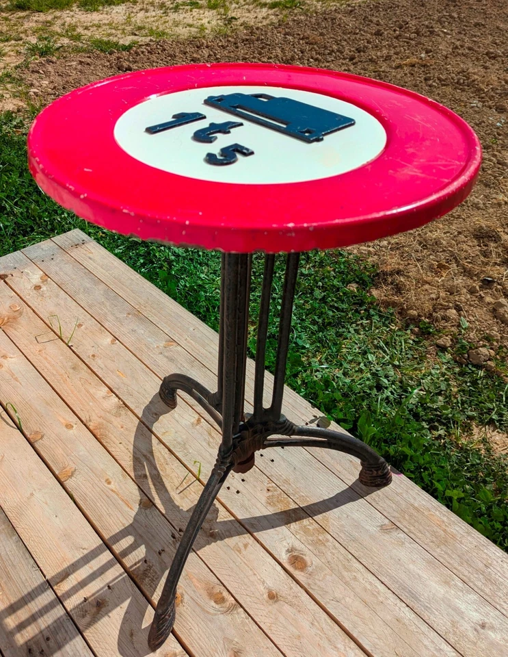 Table Bistrot Style Art nouveau Pied Eiffel et Panneau signalisation Café Paris - Photo 3/4