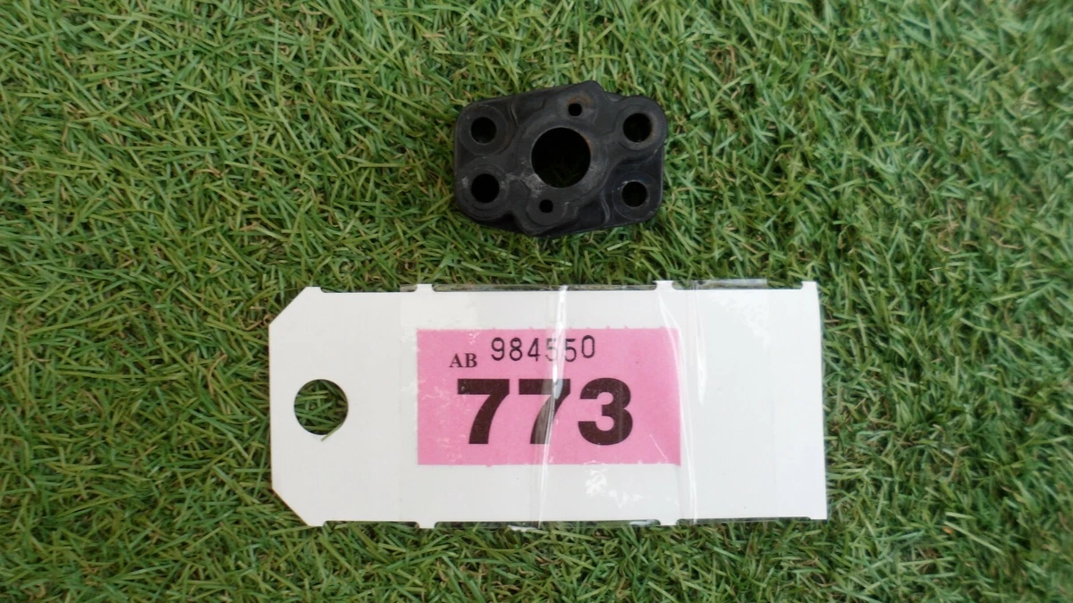 Sovereign SGT 24 Petrol strimmer part carburettor inlet