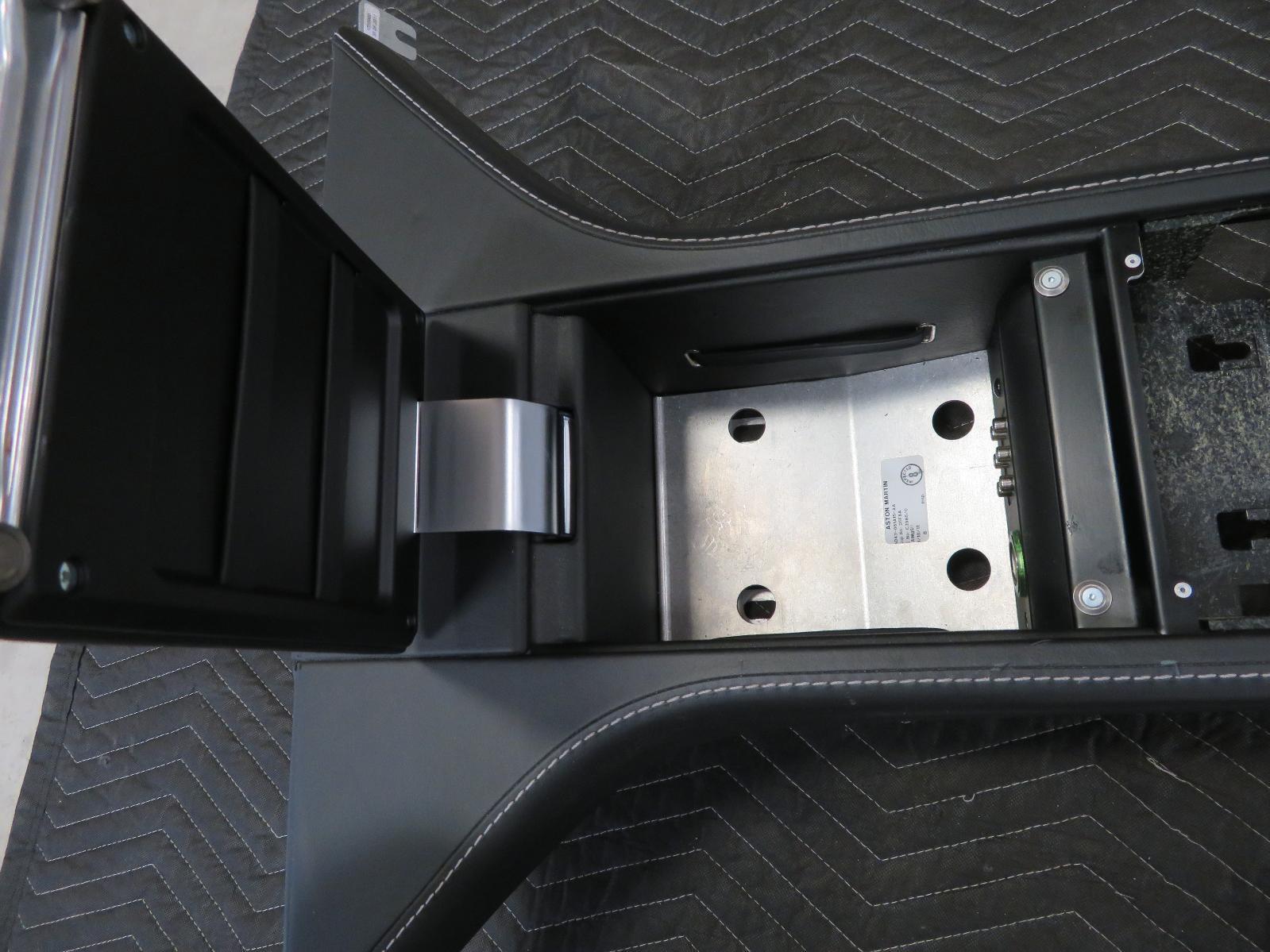 2012 ASTON MARTIN RAPIDE CENTER CONSOLE ASSEMBLY OEM AD43-044K89-AA; AD4304585AA