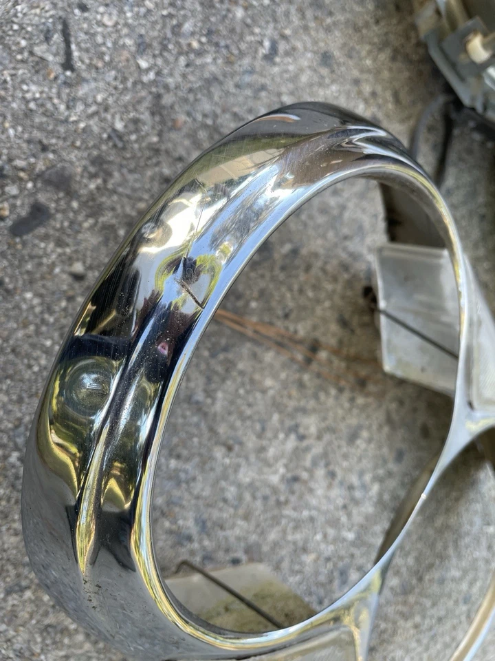 梅赛德斯 w108 w109 w111 w112 博世美国大灯大灯原装博世 — 第 2/4 张图片