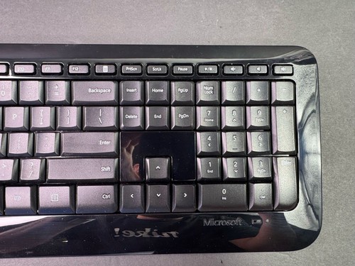 Microsoft Wireless Desktop 850 Keyboard and Mouse Bundle with USB receiver - Picture 5 of 6