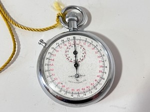 VINTAGE CHESTERFIELD 7 JEWELS 1/10 STOPWATCH SWISS MADE WORKS