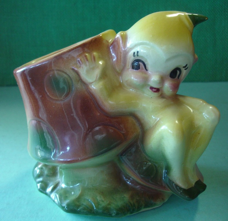Happy Cute Pixie Elf Gnome Mushroom Toadstool Planter VG USA Hand Painted