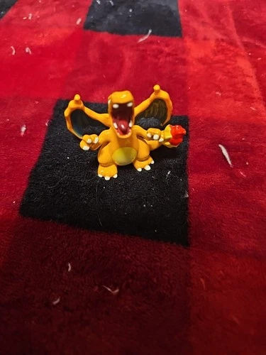 Vintage 90s 1999 Charizard - Mini Tomy Pocket Monsters Toy Figure