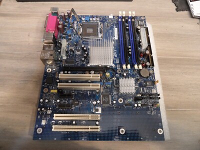 D915PBL Motherboard For Parts May Have Damaged Pins Did Not Test LGA775