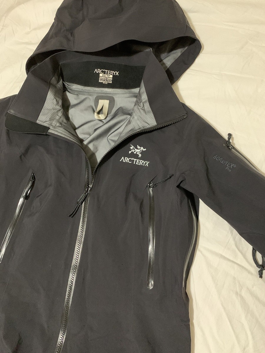 大幅値下げARC'TERYX GORE-TEX Pro jacket XS/TP Arc'teryx Theta AR Jacket Womens Size XS Gore-Tex Pro Black