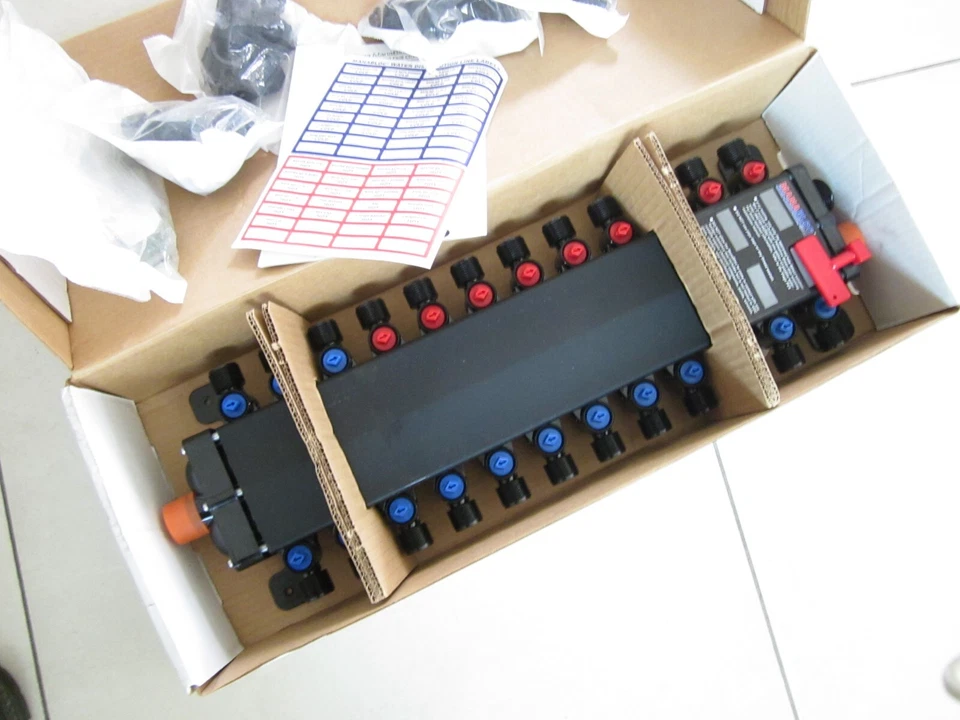 Colector de crimpado Viega 50243 ManaBloc 24 puertos, 1/2 PEX, (9) caliente, (15) frío Foto 3 de 4