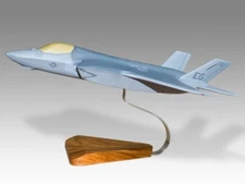 Lockheed Martin F-35 Lightning II USAF Desk Wood Airplane Model Large Scale 1/48